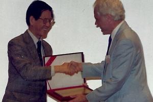 1990-中華民國癲癇學會成立大會洪祖培教授與外賓